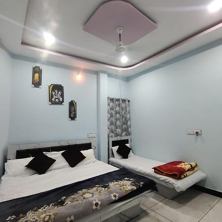 Geeta Homestay Ujjain Eksteriør bilde
